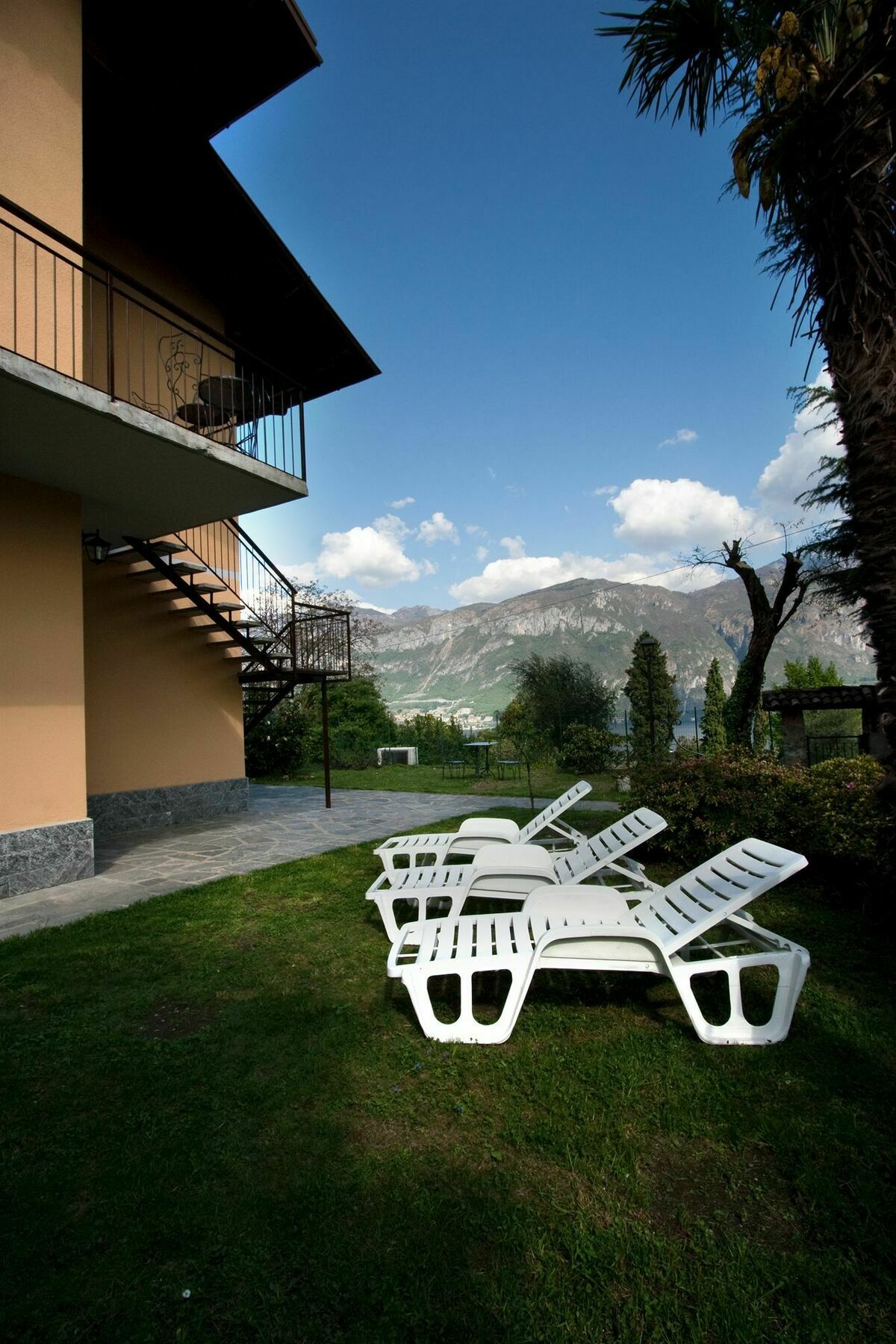 Appartamenti Casa La Rosa Bellagio Dış mekan fotoğraf